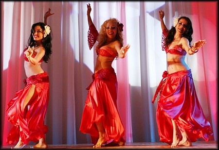 Zulay Maza, 1Majilyn & Amalia, from Bozenka's Troupe